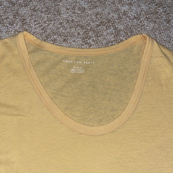 American Eagle yellow oversized tshirt - Picture 2 of 4